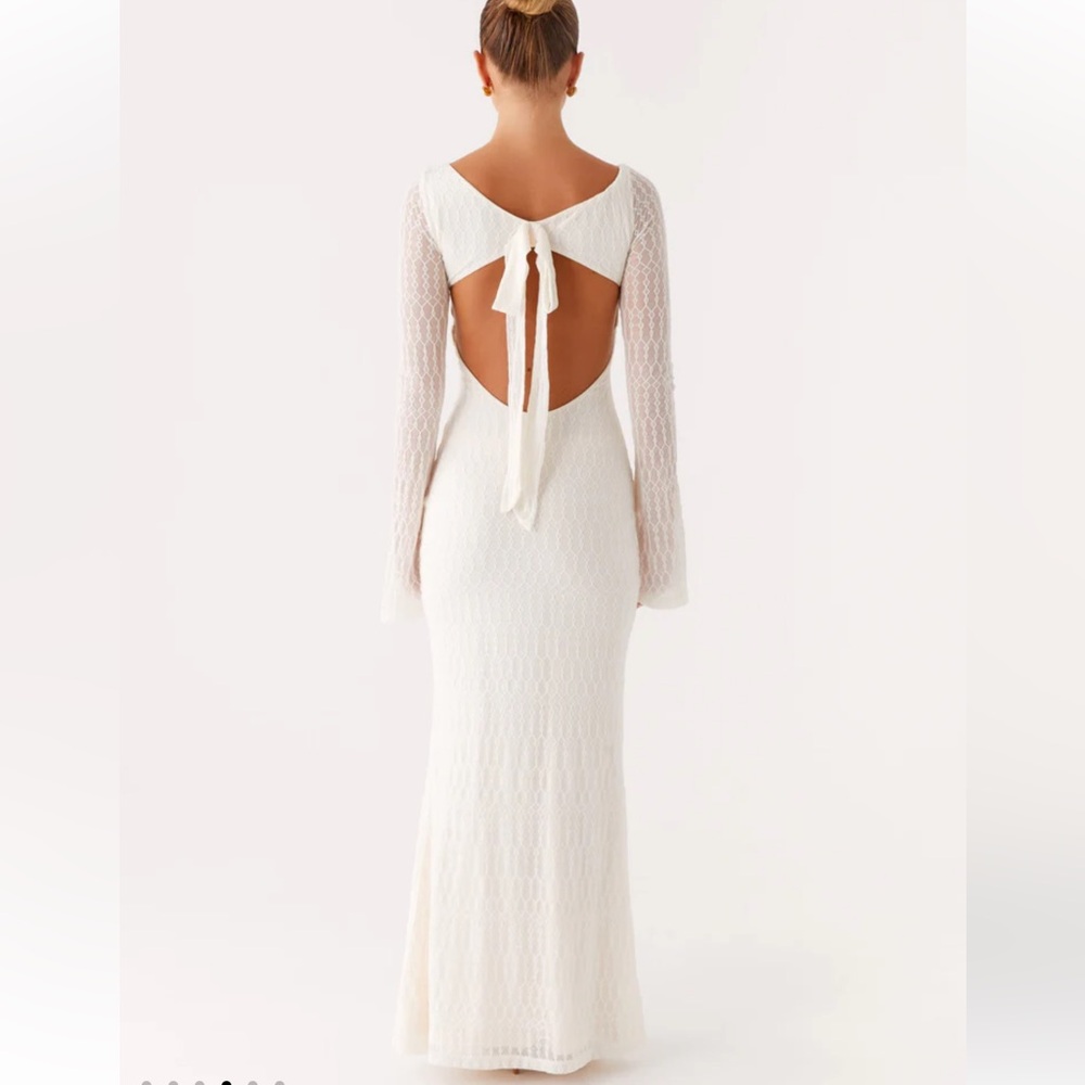 Peppermayo White Long Sleeve Backless Knit Maxi Dress